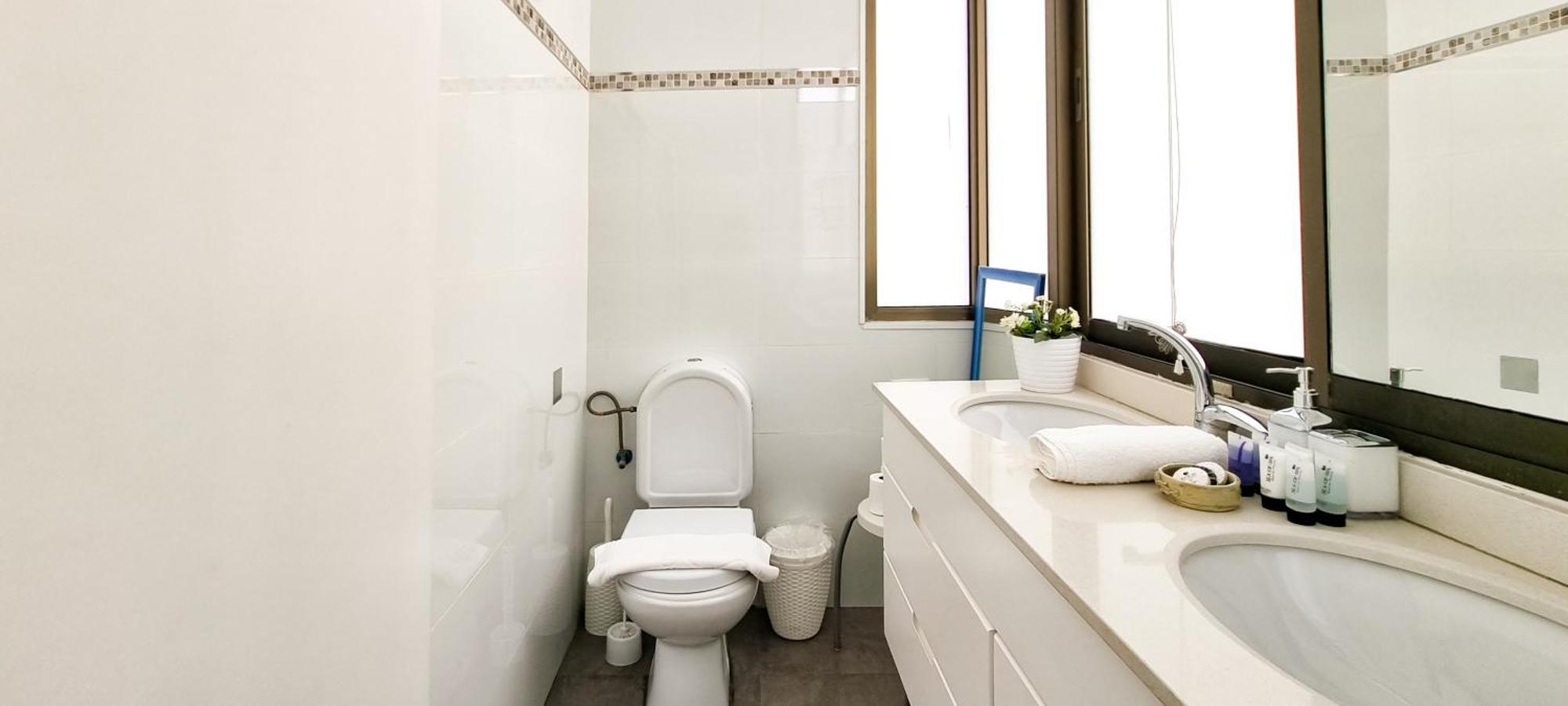 Bnb Israel Apartments - Harav Kook Lilas Tel Aviv Eksteriør bilde